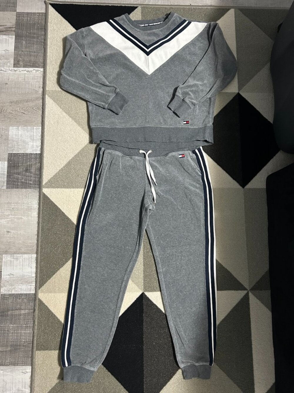 Tommy Hilfiger Sport Gray Velour Chevron/Striped Track Suit Women's Size M